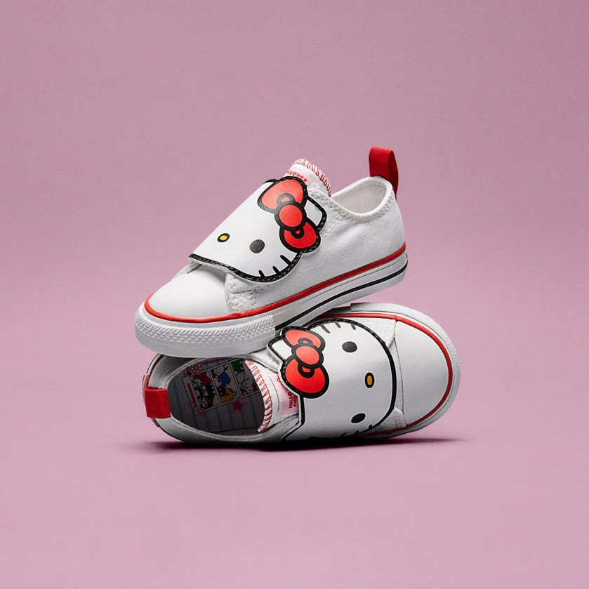 Converse x Hello Kitty Chuck Taylor All Star One Strap Easy-On Sneaker (Toddler - White) - Image 2