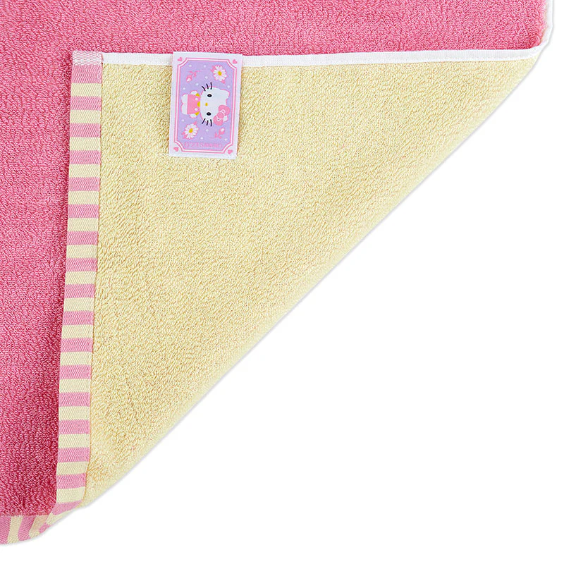 Hello Kitty Compact Reversible Bath Towel - Image 2