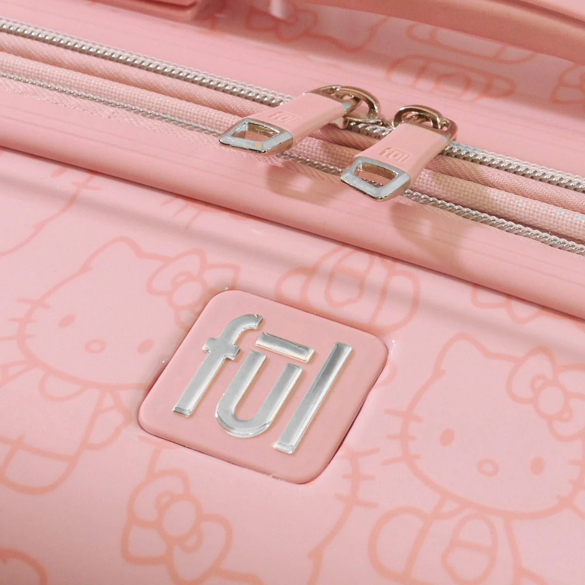 Hello Kitty x FUL 22" Pose Hardshell Luggage (Pink) - Image 4